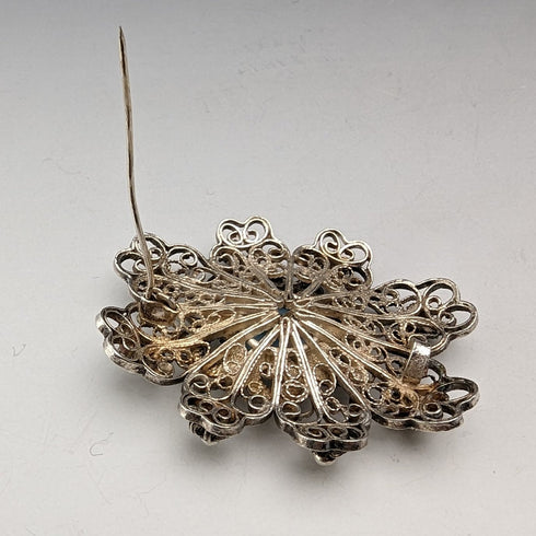 英國復古青石和花絲銀胸針