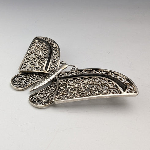 英国ヴィンテージ フィリグリー バタフライ シルバーブローチ1