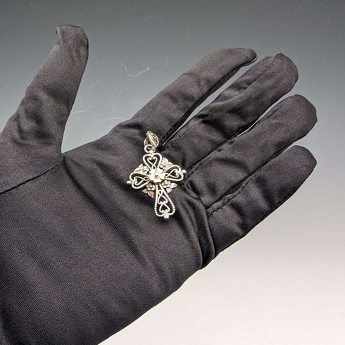 Circa 1930 British Vintage Sterling Silver Floral Decor Cross Pendant Boorman & Son