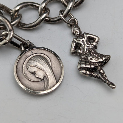 1970年代 英国ヴィンテージ 純銀製 チャームブレスレット 26g