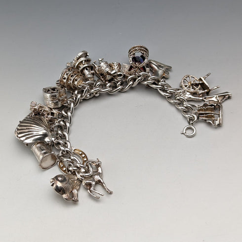 英国ヴィンテージ 純銀製 チャームブレスレット 92g