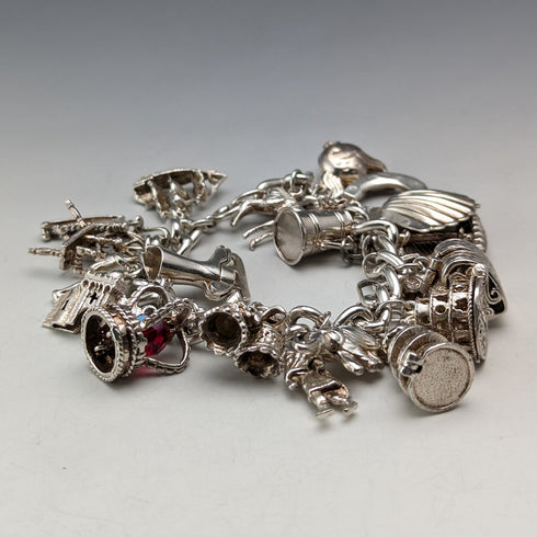 英国ヴィンテージ 純銀製 チャームブレスレット 92g