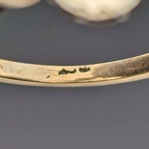 British Vintage Jewelry K9 Gold Toi Emore Ring (No. 13) Ring