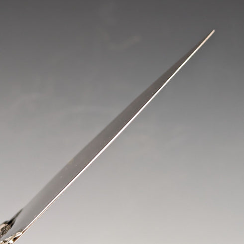 古董 800 銀糕點盤,附玫瑰雕塑