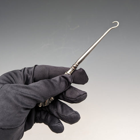 1913 British Antique Sterling Silver Handle Button Hook Crisford & Norris