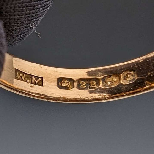 1979 British Vintage Jewelry K22 Gold Ring Ring WM