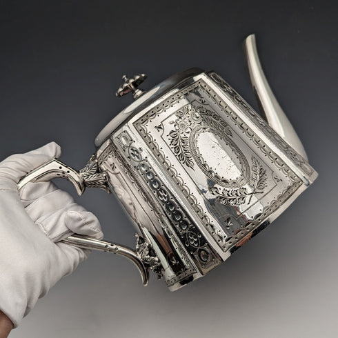 1885年頃 英国アンティーク シルバープレート製ティーポット Walker & Hal