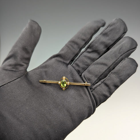 英国アンティーク 15ctゴールド製 グリーンストーン&パール ピンブローチ