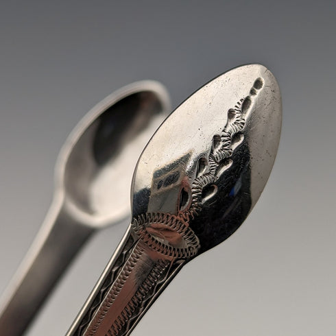 1800 British Antique Sterling Silver Sugar Tongs 28g Stephen Adams