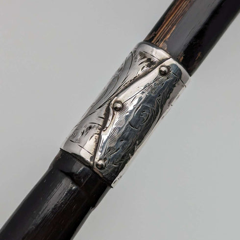 約 1910 年英國古董女士手杖,弧形手柄,純銀裝飾,83 厘米