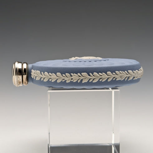 英国ヴィンテージ ウェッジウッド ジャスパーウェア製 オーバル型パフュームボトル