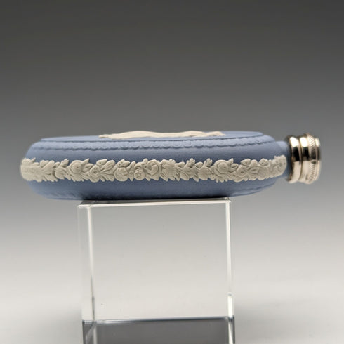 英国ヴィンテージ ウェッジウッド ジャスパーウェア製 ドングリ型パフュームボトル