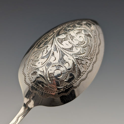 1900年頃 英国アンティーク 純銀製 スプーン、ナプキンリングセット 計36g ケース入 Hilliard and Tomason