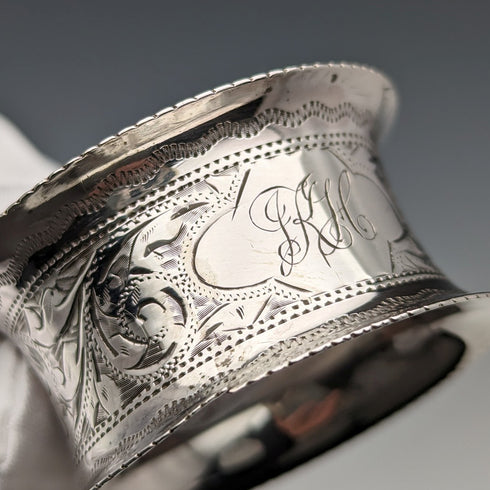 1900年頃 英国アンティーク 純銀製 スプーン、ナプキンリングセット 計36g ケース入 Hilliard and Tomason