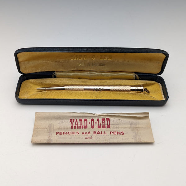 British Vintage YARD-O-RED Rolled Gold Propelled Mini Pencil YARD-O-LETTE with Jump Ring