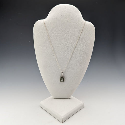 British Vintage Wedgwood Sterling Silver & Green Jasper Pendant and Earrings Set