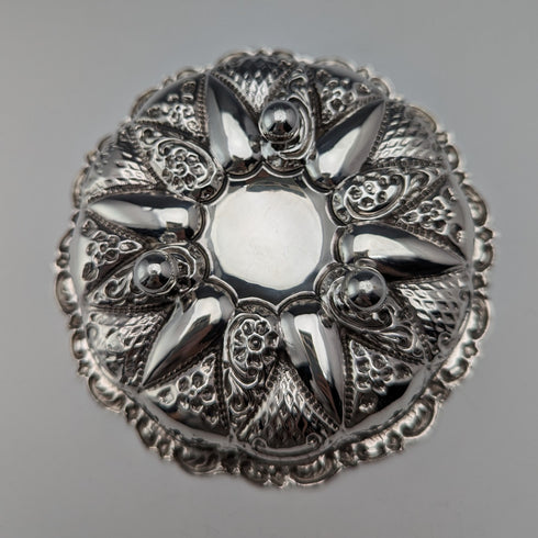 1902 年英國古董純銀花盤 43 克 Walker 與 Hall