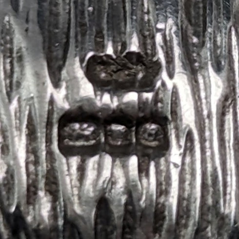 1976年 英国ヴィンテージ 純銀製 洋梨型ペンダント & 純銀製ネックレス