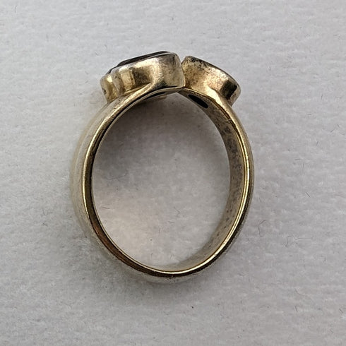 British vintage jewelry 2-color 3-stone gilt sterling silver ring