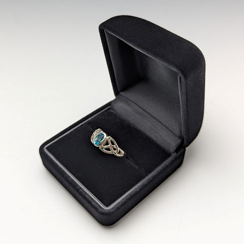 British vintage jewelry blue stone sterling silver ring