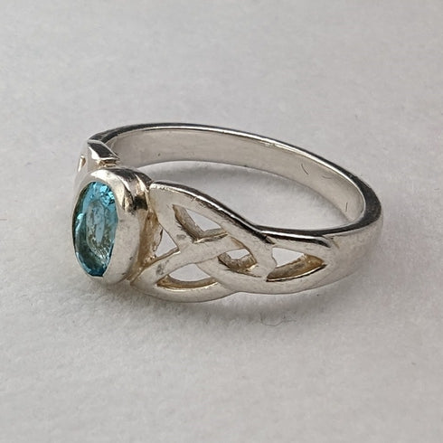 British vintage jewelry blue stone sterling silver ring