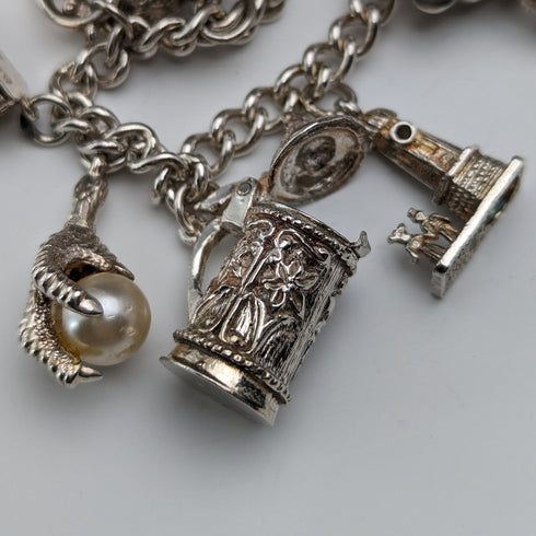 1970年代 英国ヴィンテージ 純銀製 チャームブレスレット 60g