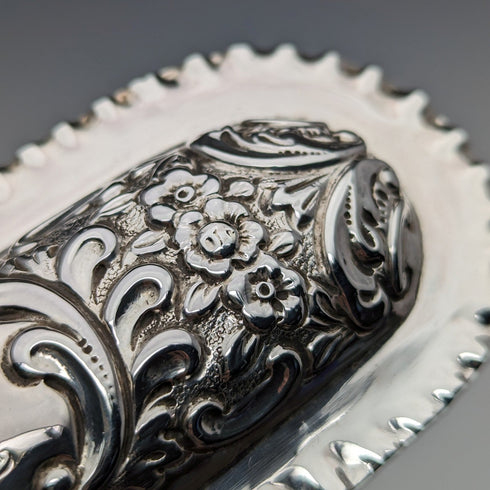 1901年 英国アンティーク 純銀製ボックス 101g Mappin and Webb