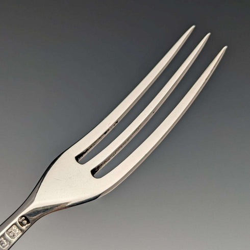 Circa 1829 British antique pure silver dessert cutlery pair by Aaron Hadfield