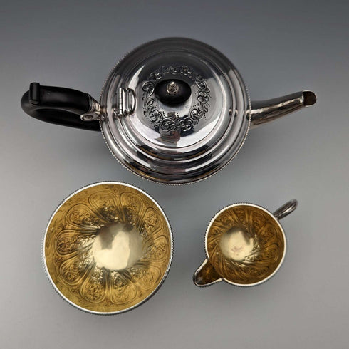 Circa 1889 British antique sterling silver bachelor tea set, total weight 471g, Mappin and Webb