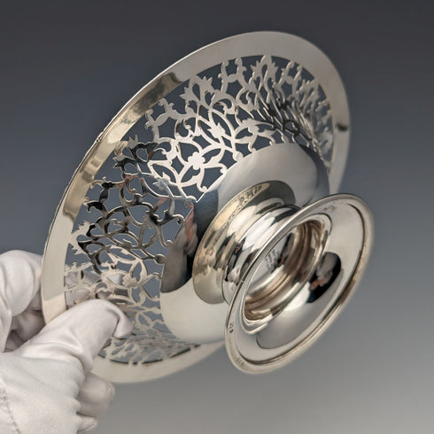 【お取り置き中】1892年 米国アンティーク 純銀製 脚付きディッシュ 205g Howard & Co