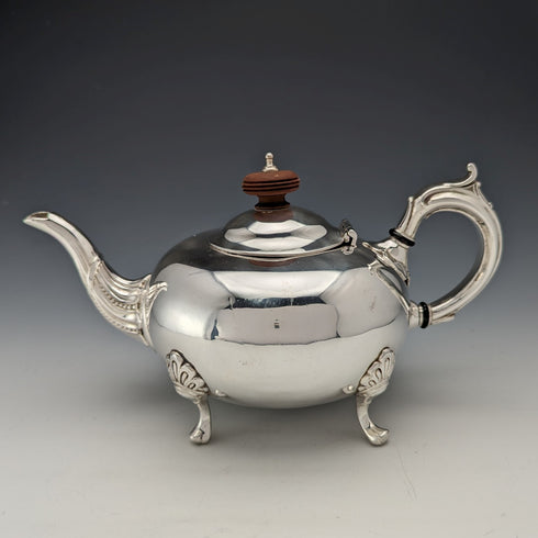 Early 20th Century British Vintage Silver Plate Bachelor Teapot