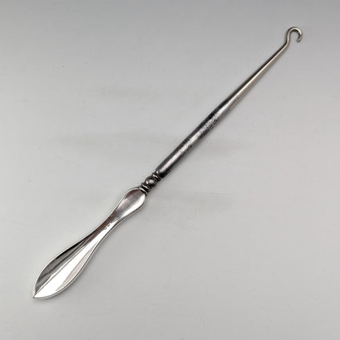 1911 British antique sterling silver handle large button hook boot hook William Vale