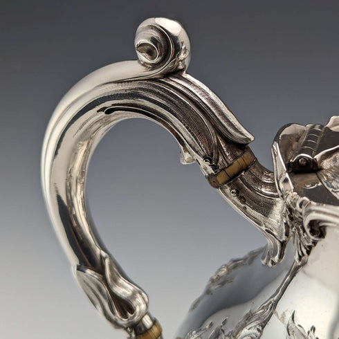1868 British antique sterling silver teapot 815g Robert Harper