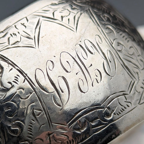 1886 年英國古董純銀餐巾環 22 克