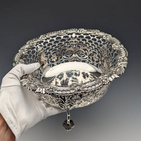 1906年 英国アンティーク 純銀製 脚付きセンターボウル 745g Daniel&John Wellby