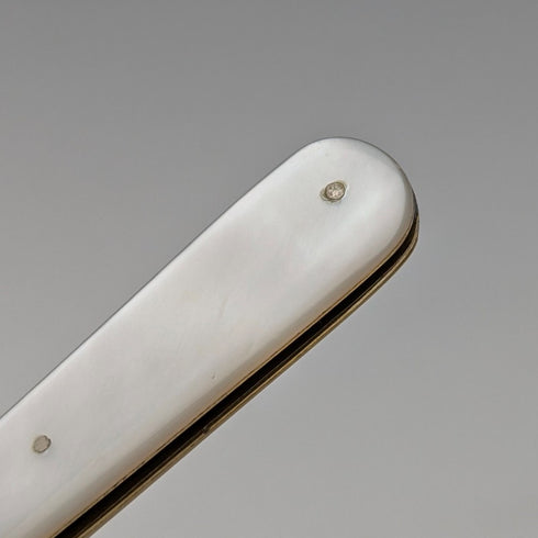 1904 British antique white mother-of-pearl handle and pure silver button hook by John Holmes