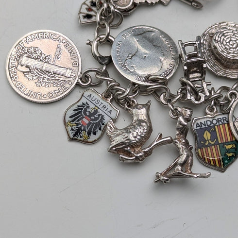 1970年代 英国ヴィンテージ 純銀製 チャームブレスレット 68g