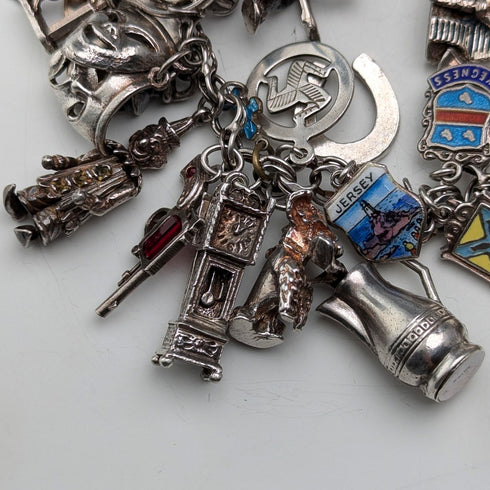 1970年代 英国ヴィンテージ 純銀製 チャームブレスレット 89g