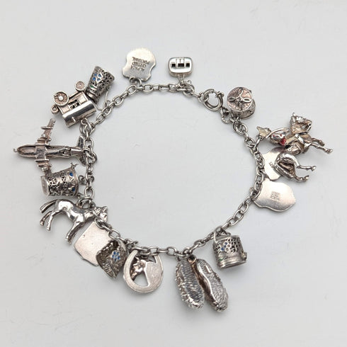 1970年代 英国ヴィンテージ 純銀製 チャームブレスレット 32g