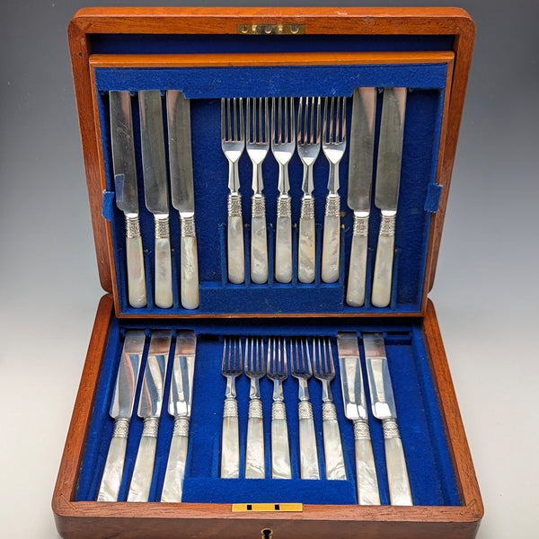 Circa 1881 British antique white mother-of-pearl handle dessert cutlery set of 10 pairs in wooden box
