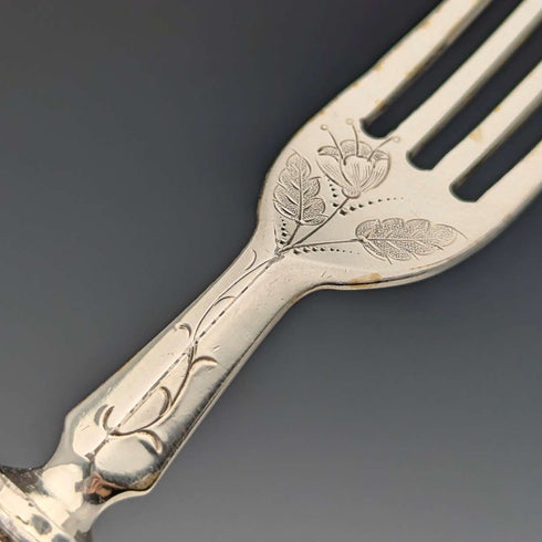 1890年頃 英国アンティーク 白蝶貝ハンドル デザートカトラリー10ペアセット 木箱入り