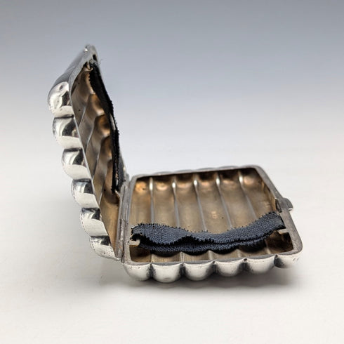 1905年 英国アンティーク 純銀製 シガレットケース 60g Samuel M Levi