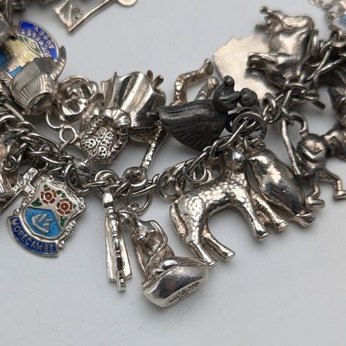 1970年代 英国ヴィンテージ 純銀製 チャームブレスレット 95g