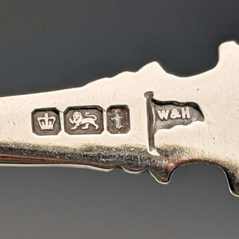 1911 年英國古董 6 純銀茶匙和糖鉗套裝,裝在 Case Walker&Hall 中