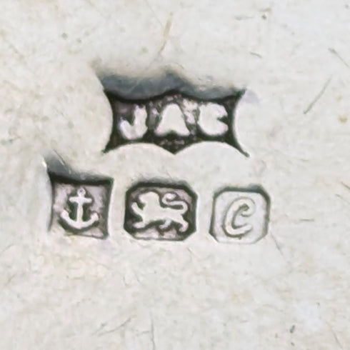 1977 British Vintage Sterling Silver Locket Pendant & Necklace JAC