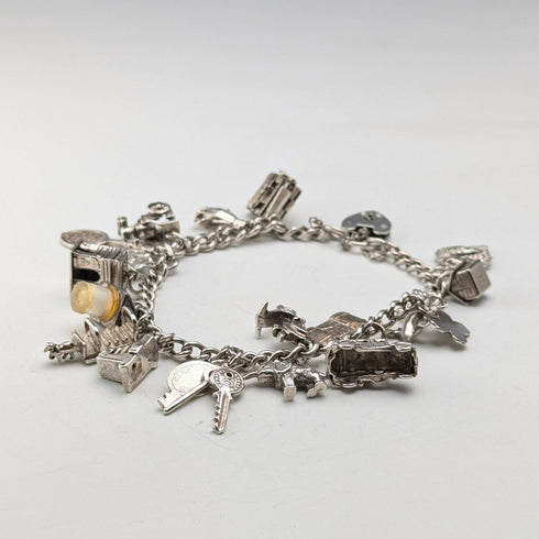 1957 英國復古純銀吊飾手鍊 47 克 WJS