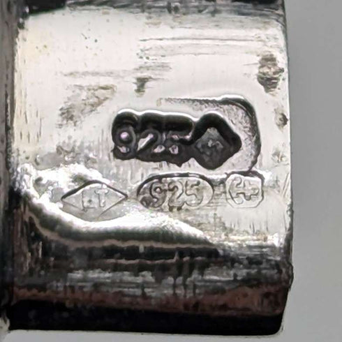Vintage British Art Nouveau decorated sterling silver needle case