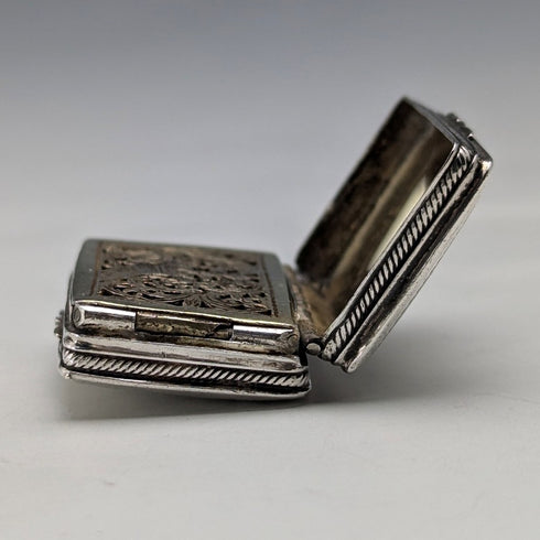 1822 British antique sterling silver vinaigrette by Thomas & William Simpson