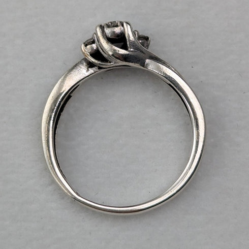 英国ヴィンテージ ジュエリー ジルコニア 純銀リング (9号)指輪