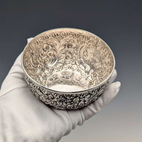 1892年 英国アンティーク 純銀製 浮彫装飾ボウル 113g Hayes Brothers